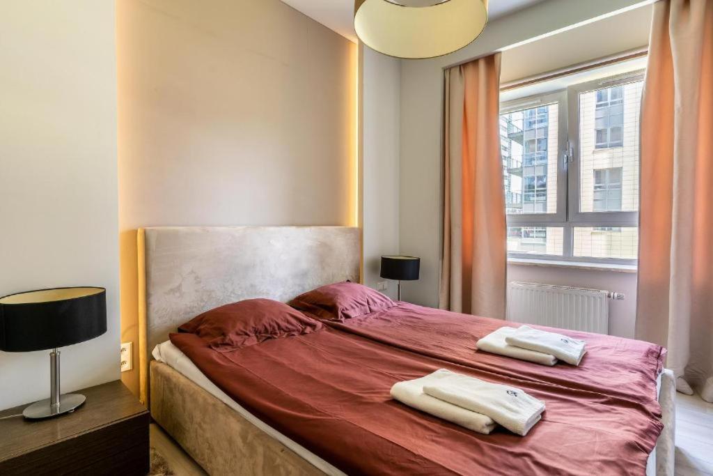 Platinum Tower - City Center - Golden Apartments Varsavia Esterno foto